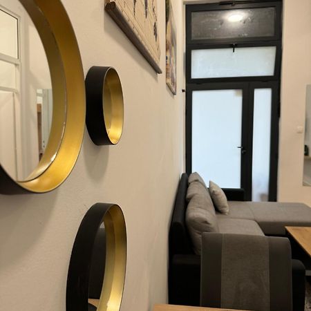 Two Bedroom Apartment N สปลิท ภายนอก รูปภาพ